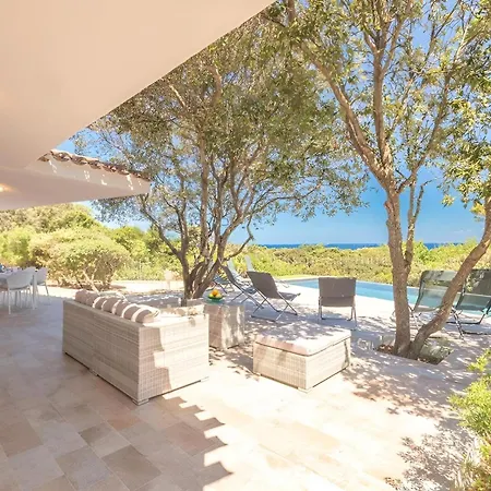Luxury Sea View & Private Pool - 8 Guests