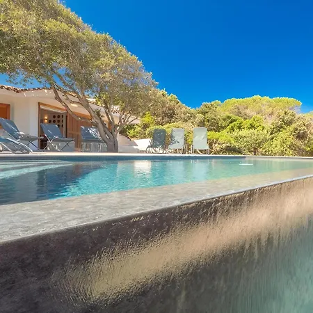 别墅 Luxury Sea View & Private Pool - 8 Guests 阿列恩图